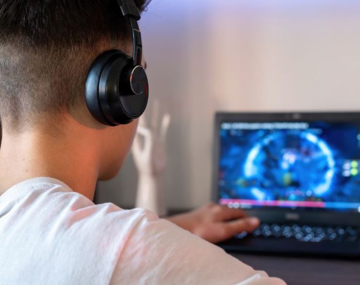 gaming laptop